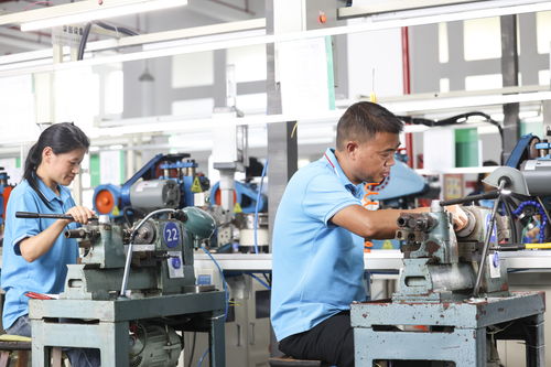 貴安造 航天航空連接器的自主研發(fā)與市場(chǎng)開拓之路